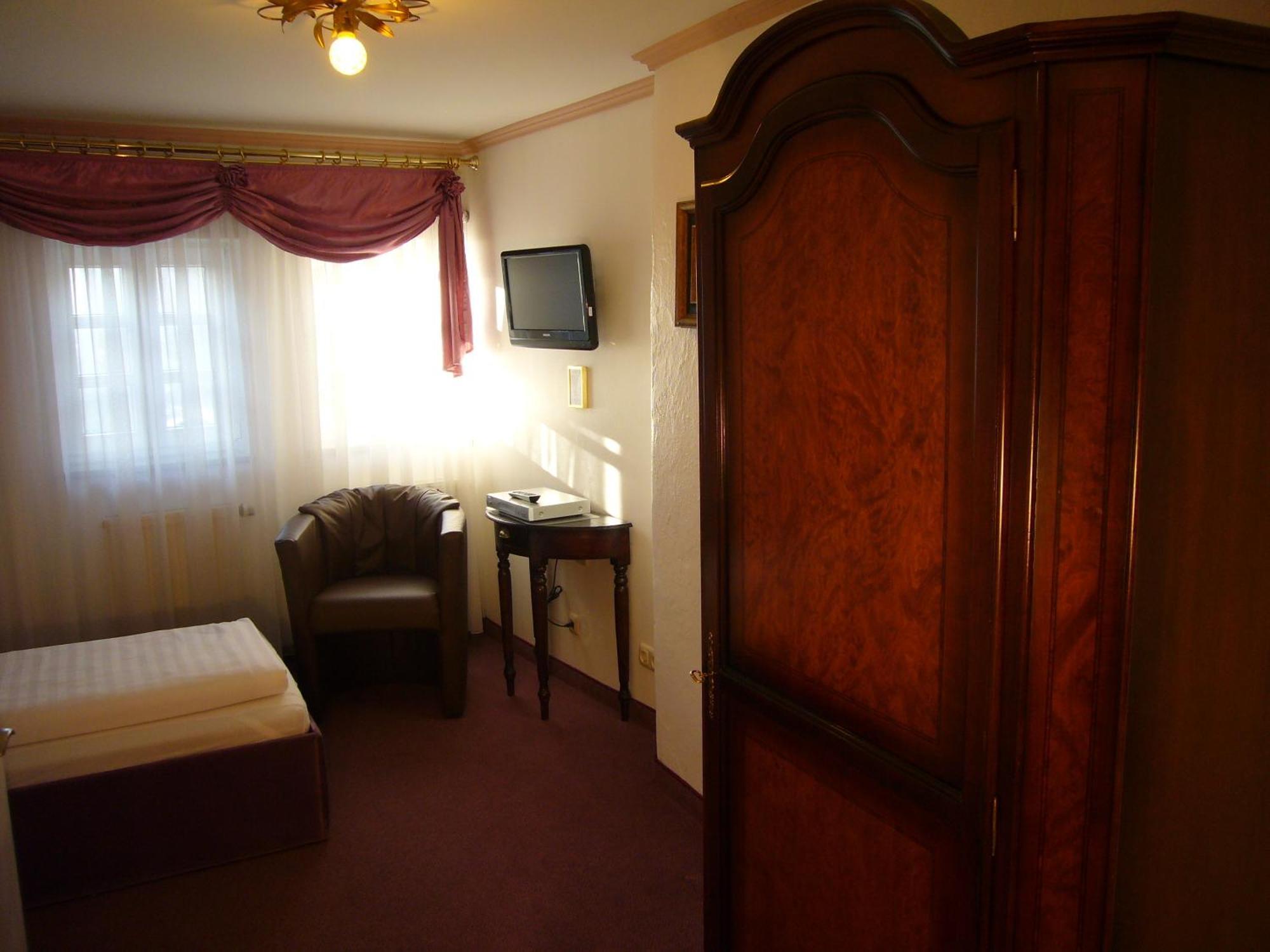 Klassik Hotel Am Tor Weiden in der Oberpfalz Kültér fotó