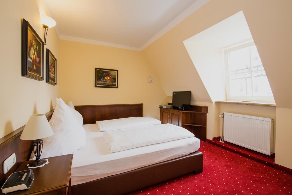 Klassik Hotel Am Tor Weiden in der Oberpfalz Kültér fotó