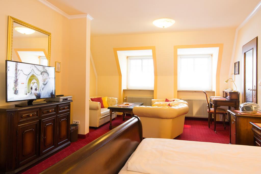 Klassik Hotel Am Tor Weiden in der Oberpfalz Kültér fotó