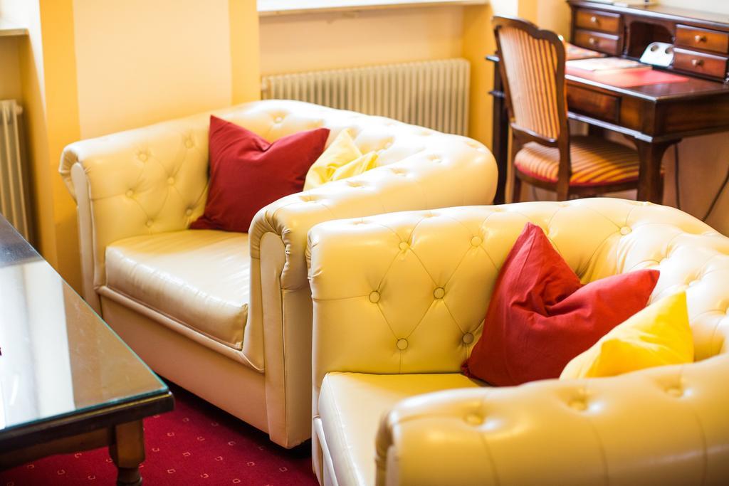 Klassik Hotel Am Tor Weiden in der Oberpfalz Kültér fotó