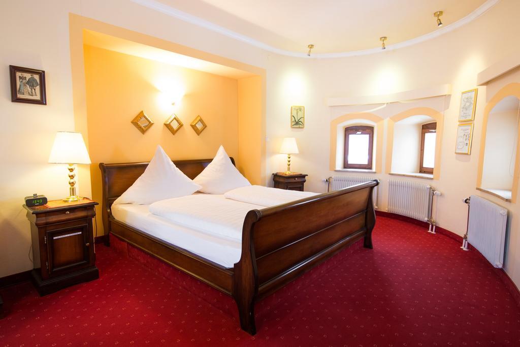 Klassik Hotel Am Tor Weiden in der Oberpfalz Kültér fotó