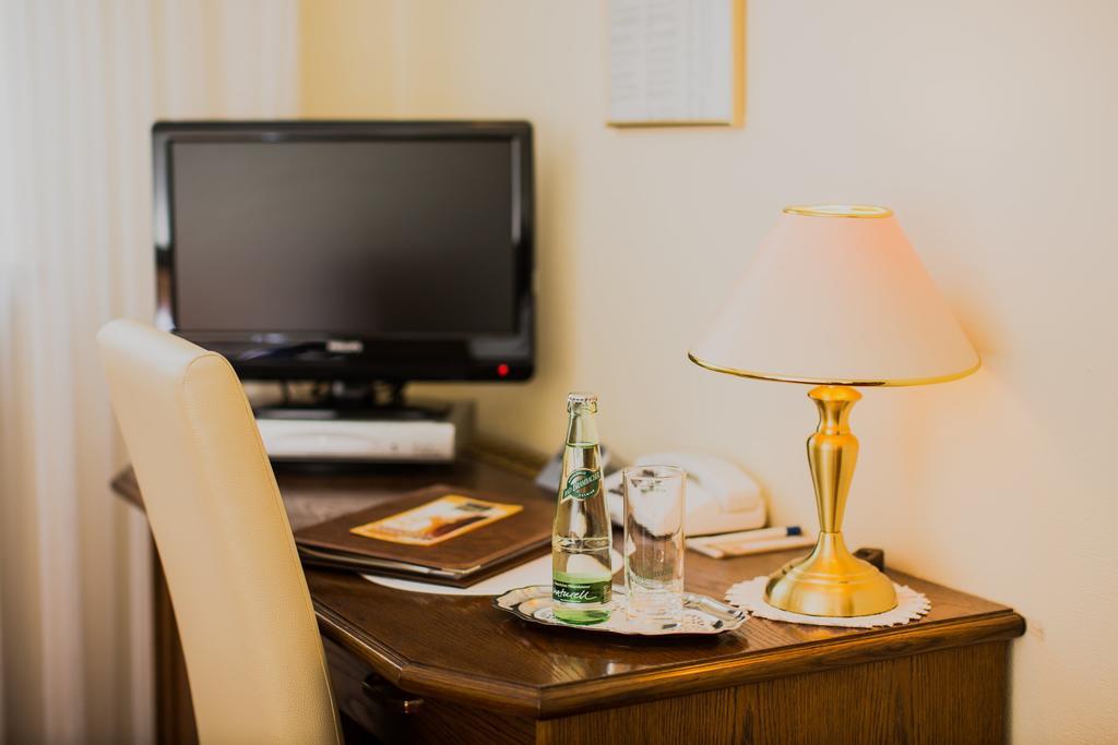 Klassik Hotel Am Tor Weiden in der Oberpfalz Kültér fotó