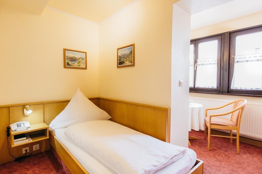 Klassik Hotel Am Tor Weiden in der Oberpfalz Kültér fotó